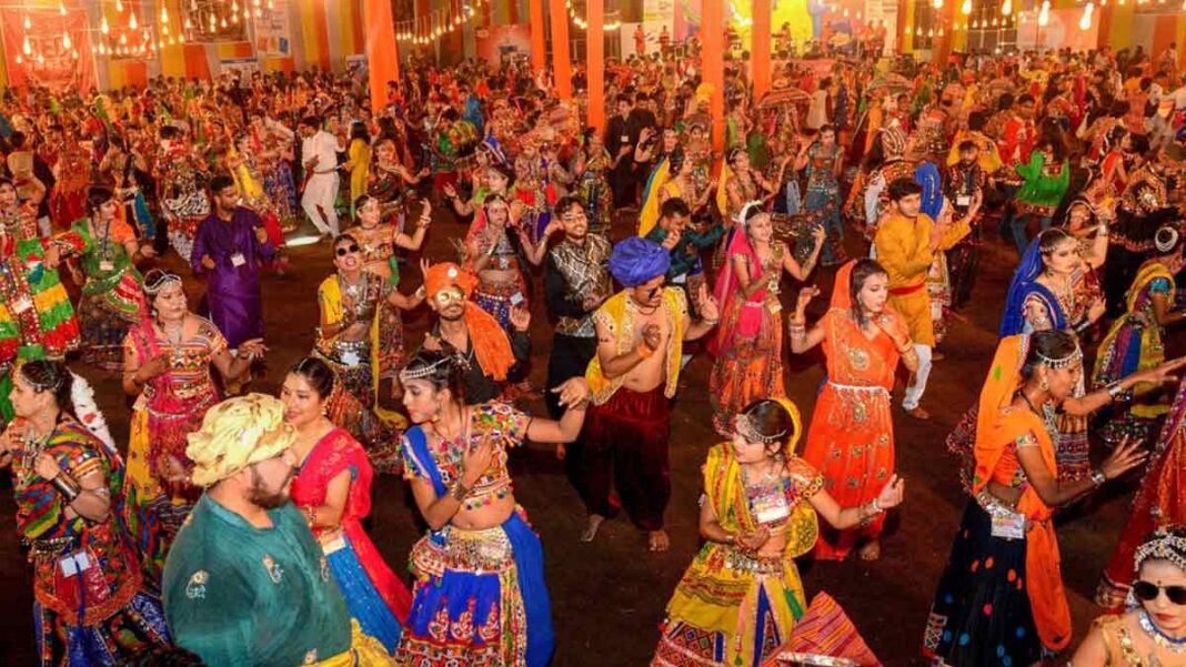 Violence in Dandiya Program